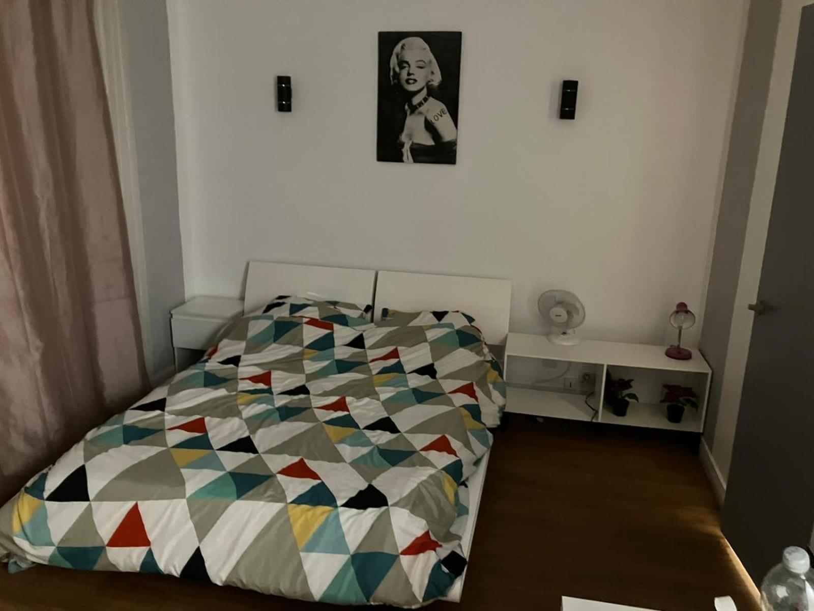 Eiffel Tower Champs De Mars Apartment Париж Екстериор снимка